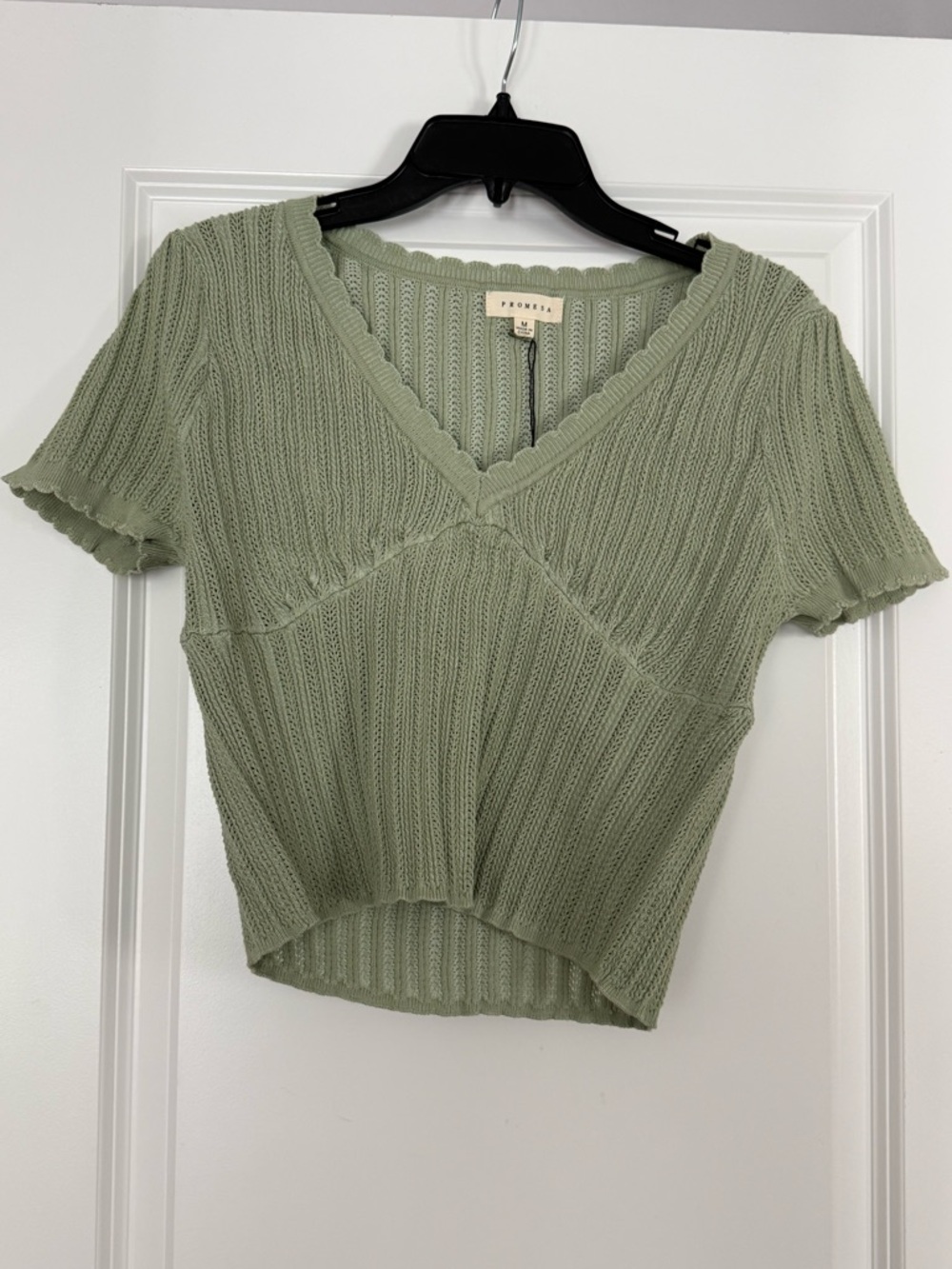 New Promesa Sage Ribbed V-Neck Crop sweater Top